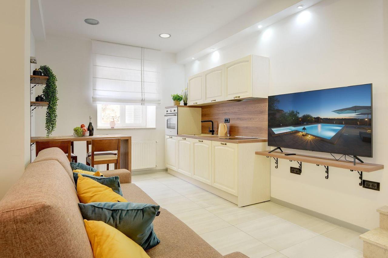 Apartments Vita ヴィンクラン エクステリア 写真